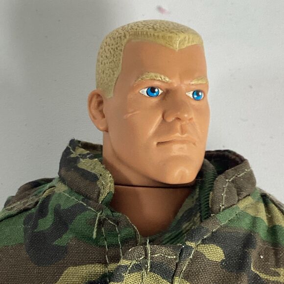 21st Century Toys Soldier Action Figure Military Doll 1996 12" - Picture 5 of 11